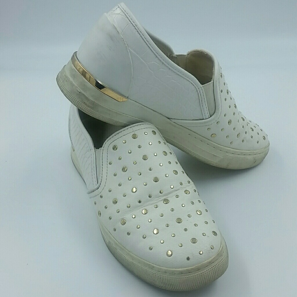 ALDO l White Leather or Faux Slipon Gold Accents